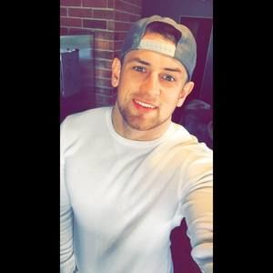 Meet your Posher, Ethan